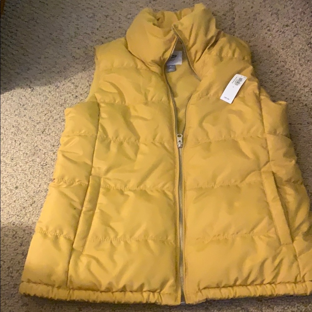 - Puff vest